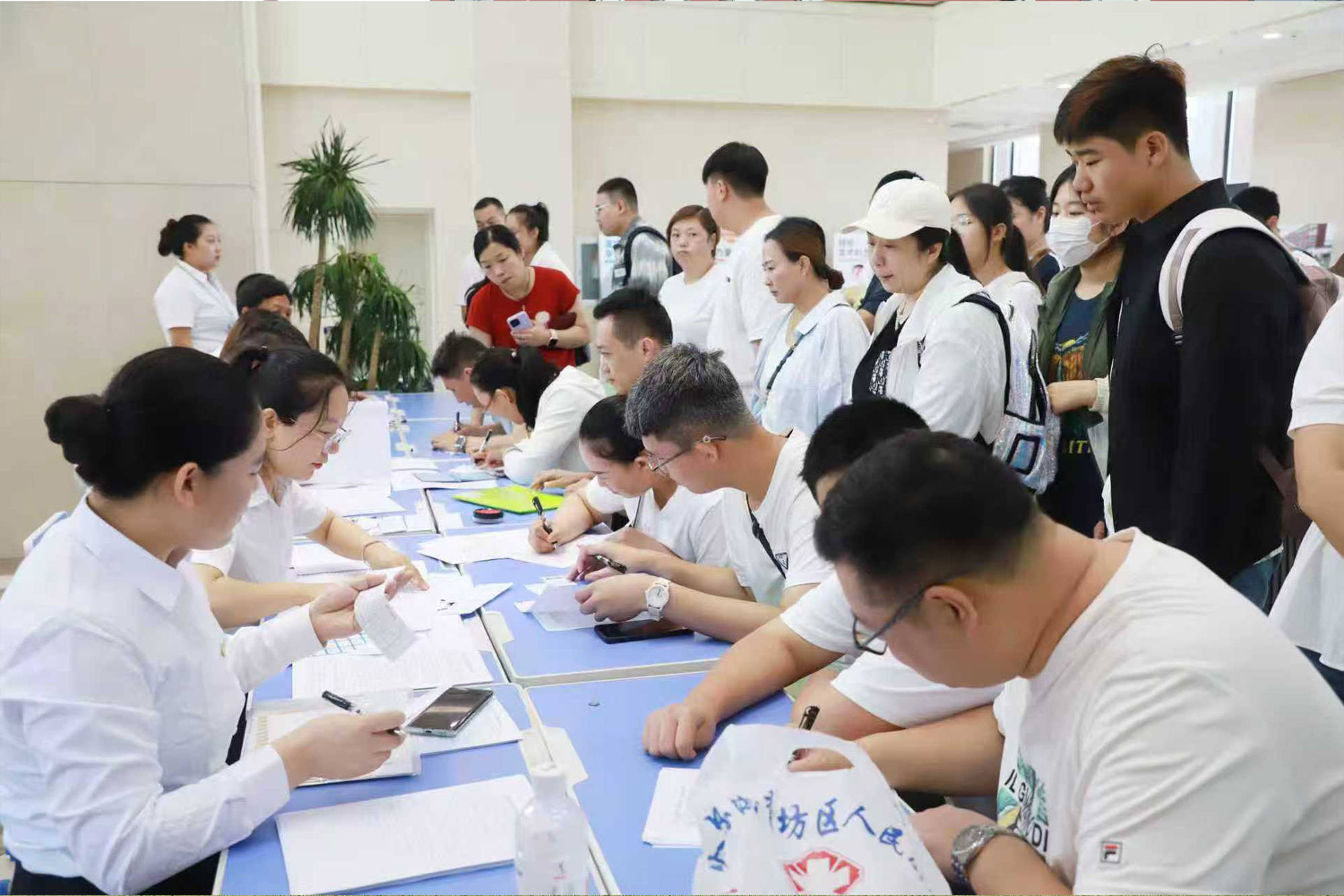 濱才教育師資力量_哈爾濱一對一輔導機構排名_石家莊留學中介