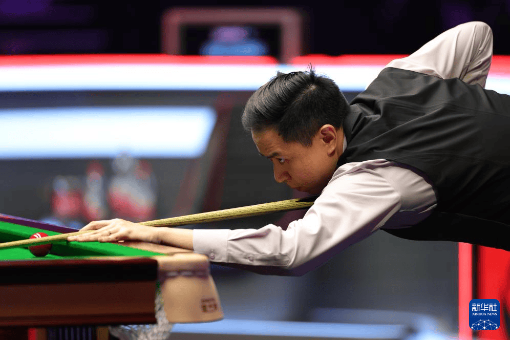 数控龙门动梁和定梁哪个好（斯诺克大师赛-肖国栋吴宜泽晋级八强 四分之一决赛相遇）定梁数控龙门铣床，速看，