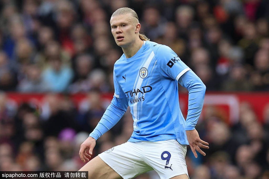 哈兰德被曼联球迷嘲讽：你爹还好？ 老爹亲自下场回应