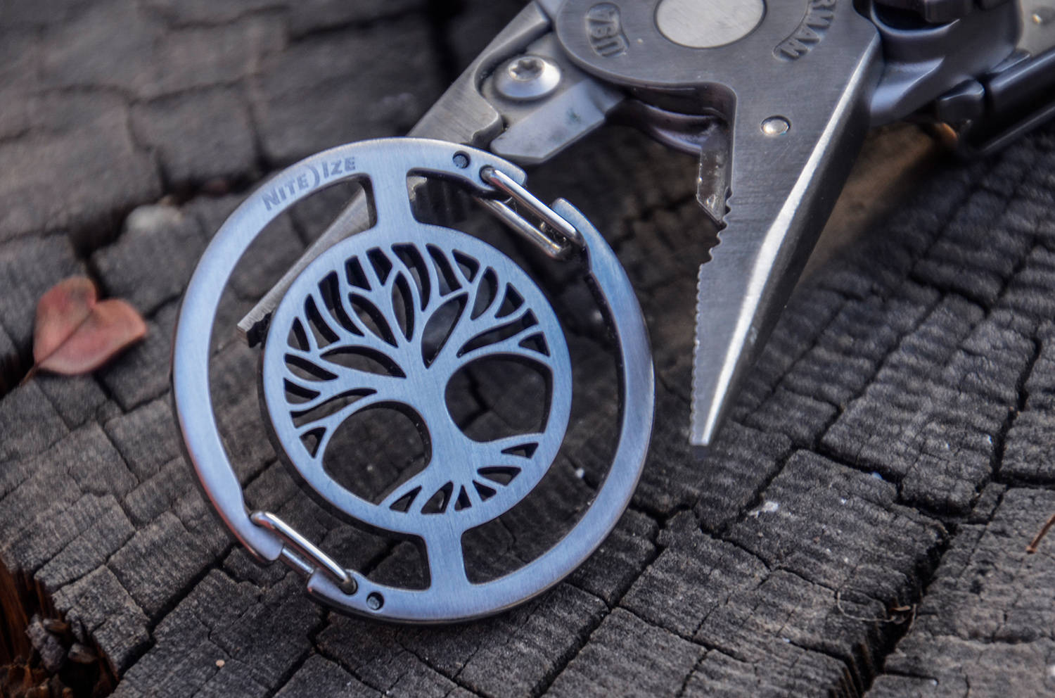 奈爱生命之树,钥匙扣的美学与实用双重奏