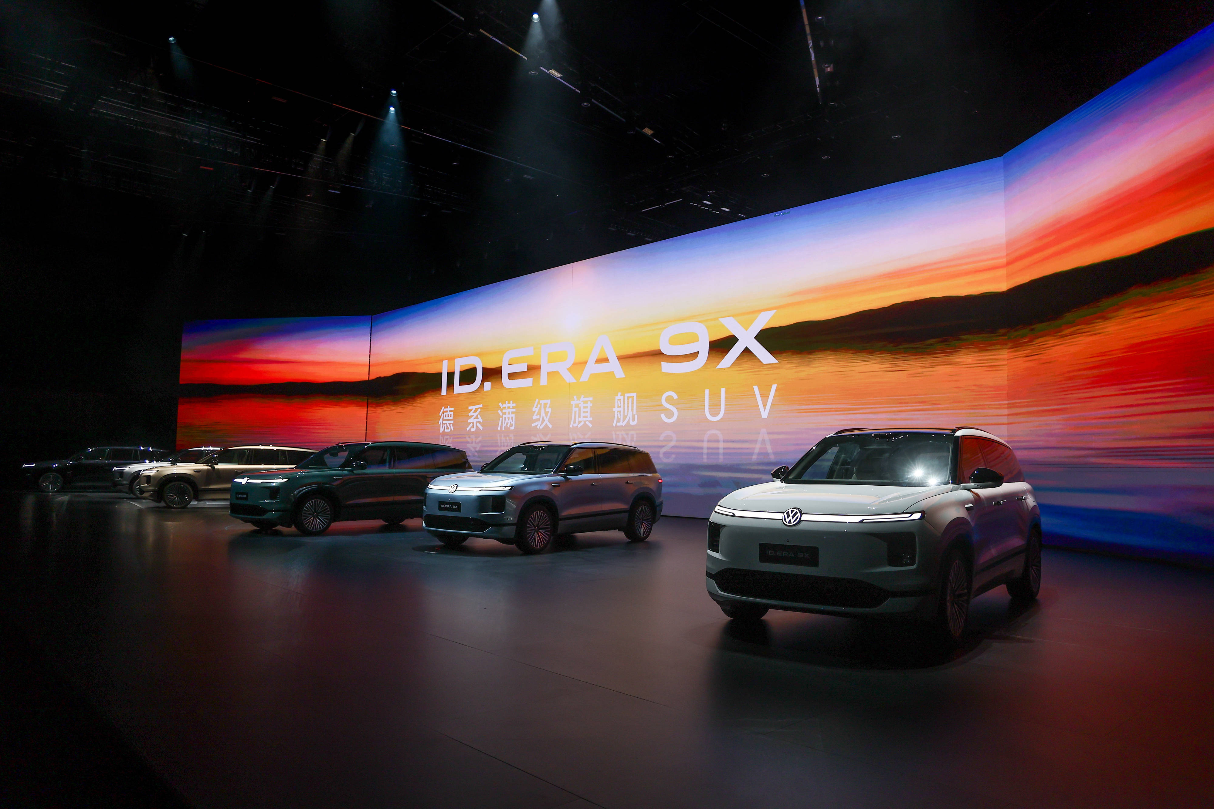 《“增程新王”ID. ERA 9X满级登场,“超级大众”强势重构增程SUV市场格局》