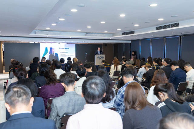 2026艺术市场峰会意大利驻香港领事Carmelo Ficarra致辞.jpg