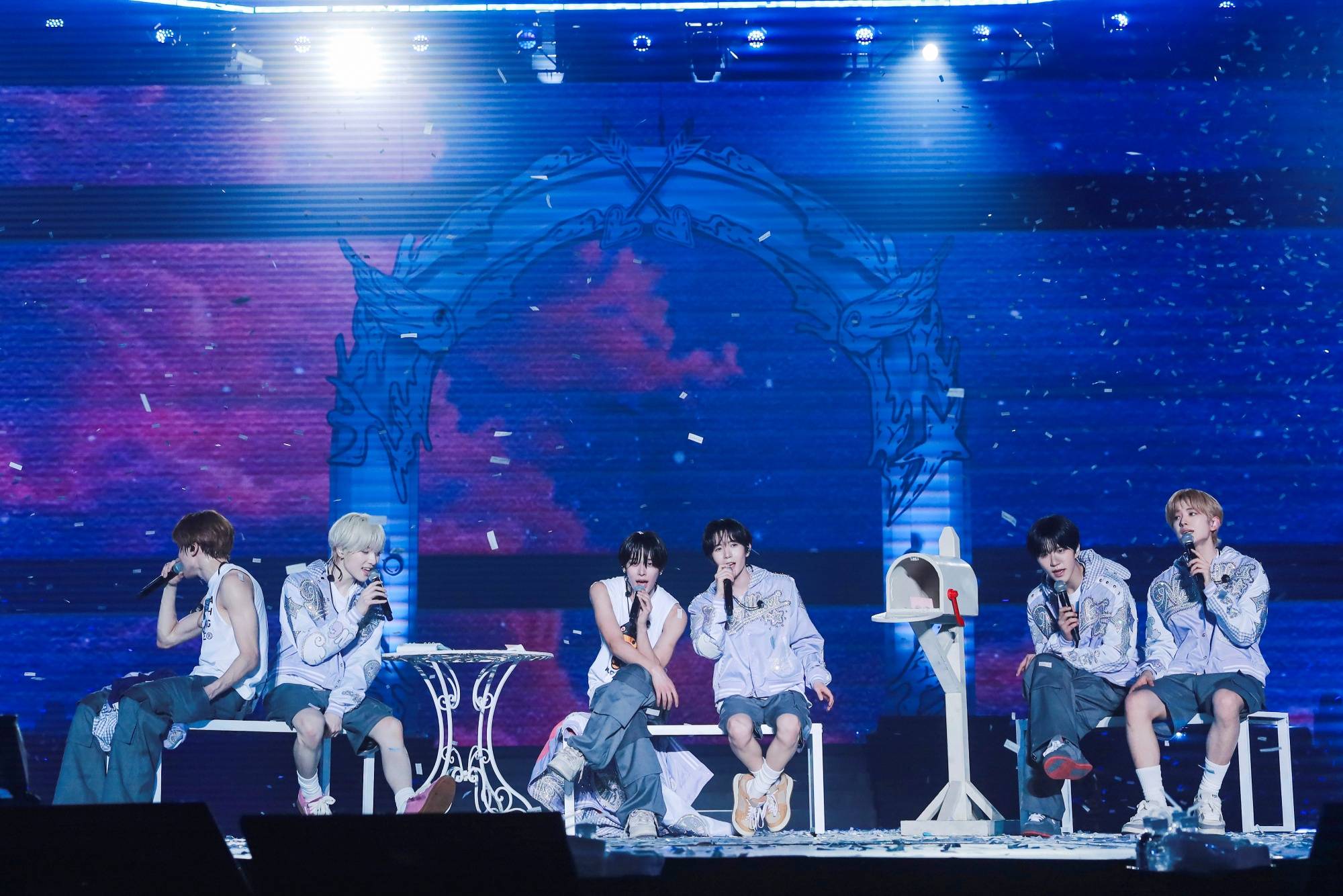 NCT WISH首次单独演唱会巡演照02.jpg