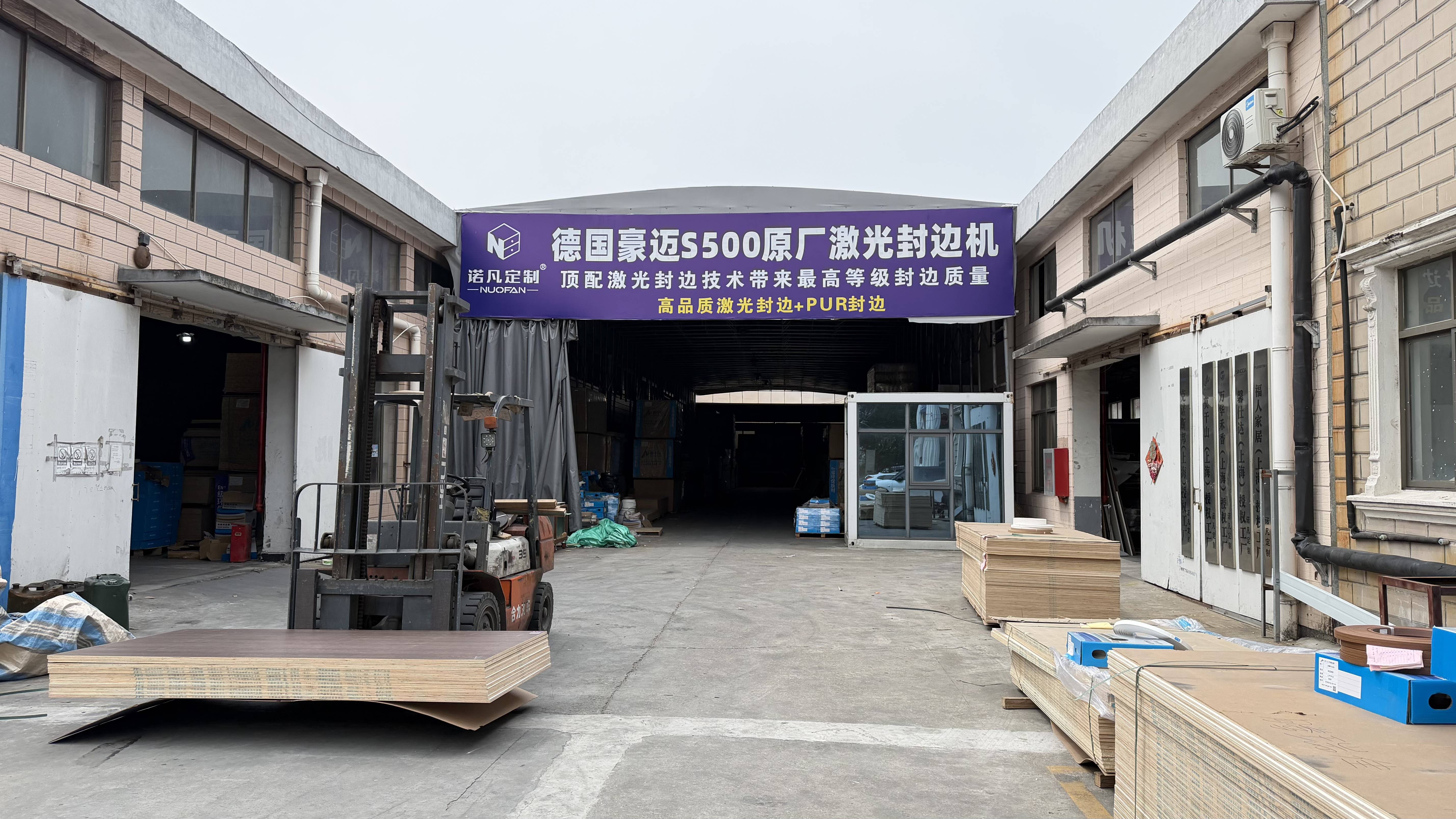 99e804a0-6e43-42a6-bdff-373ed6107227.jpg