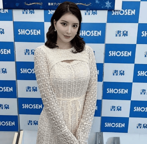 名副其实的日本 J 级女神,身材好到让人惊叹