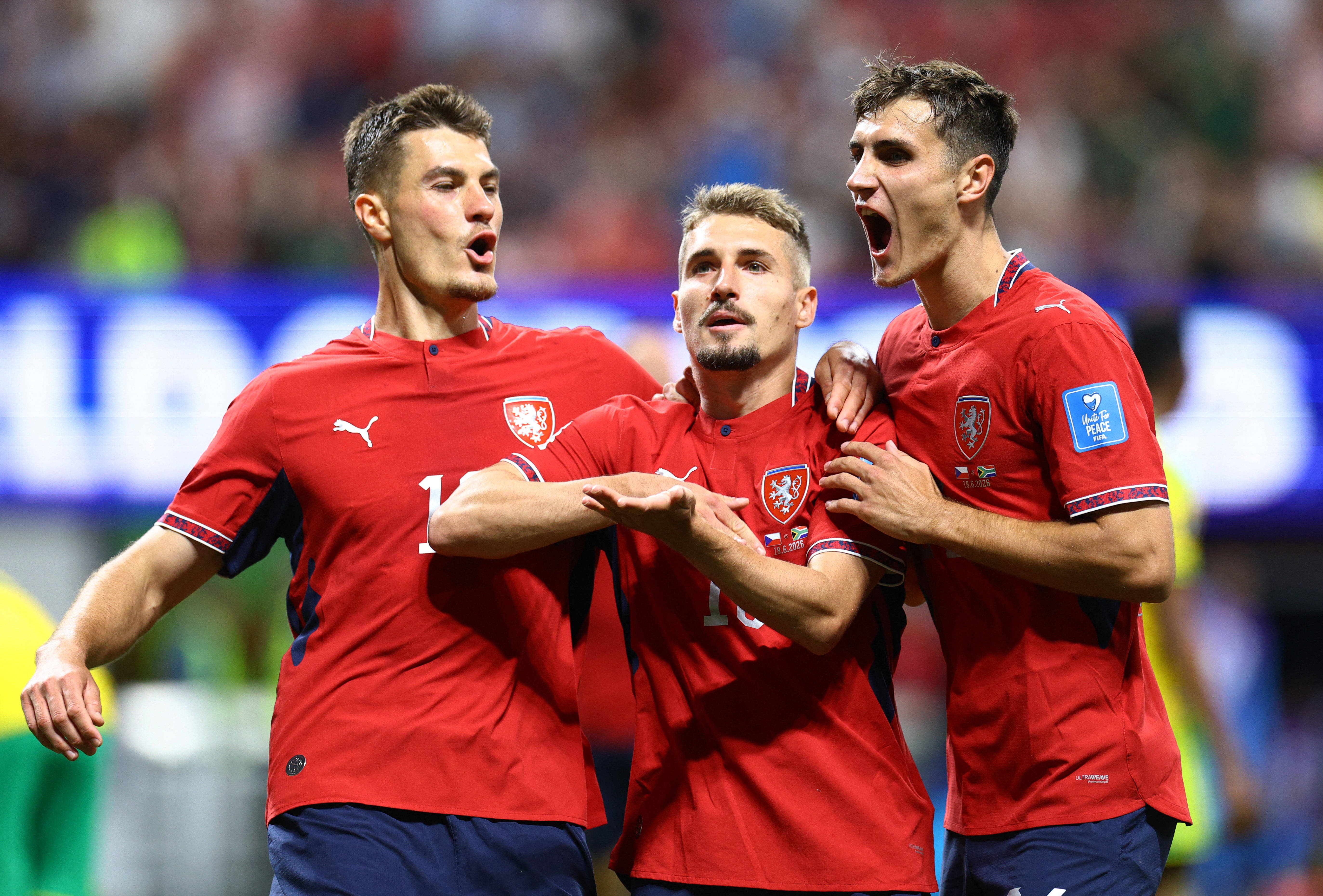 世界杯-萨迪莱克闪袭莫科纳点射 捷克痛失好局1-1南非