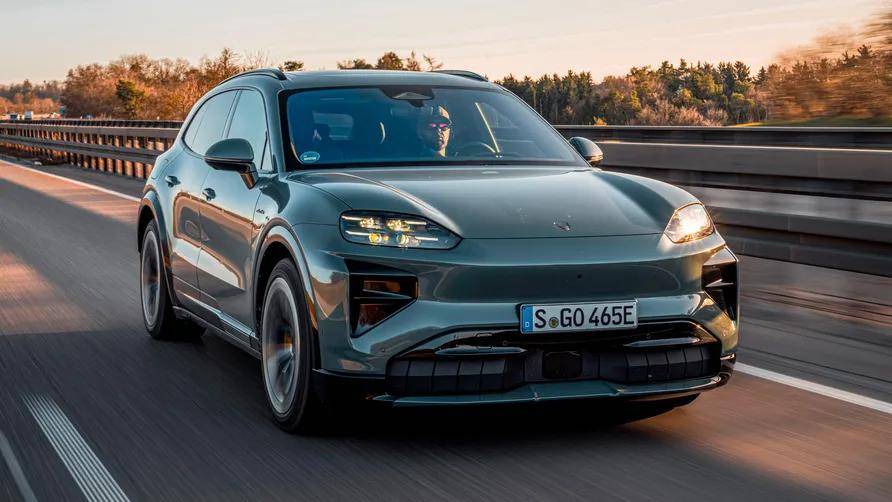 20-Porsche-Cayenne-Electric-review-2026.jpg