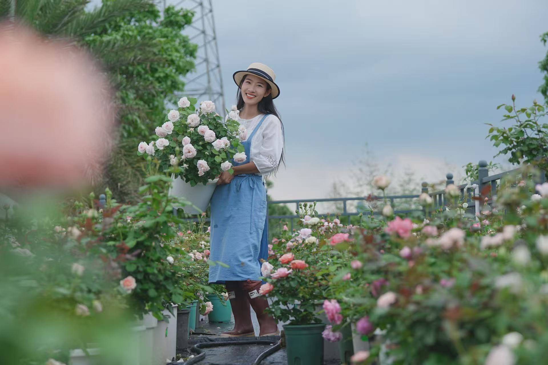 “她乡好货”数智赋能，助力桂林姐妹解锁“花园+”新图景