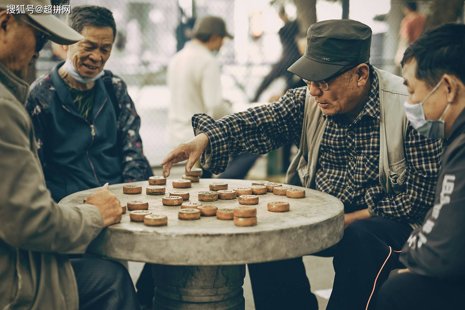 zhang-kaiyv-DgnTgj0szVg-unsplash.jpg