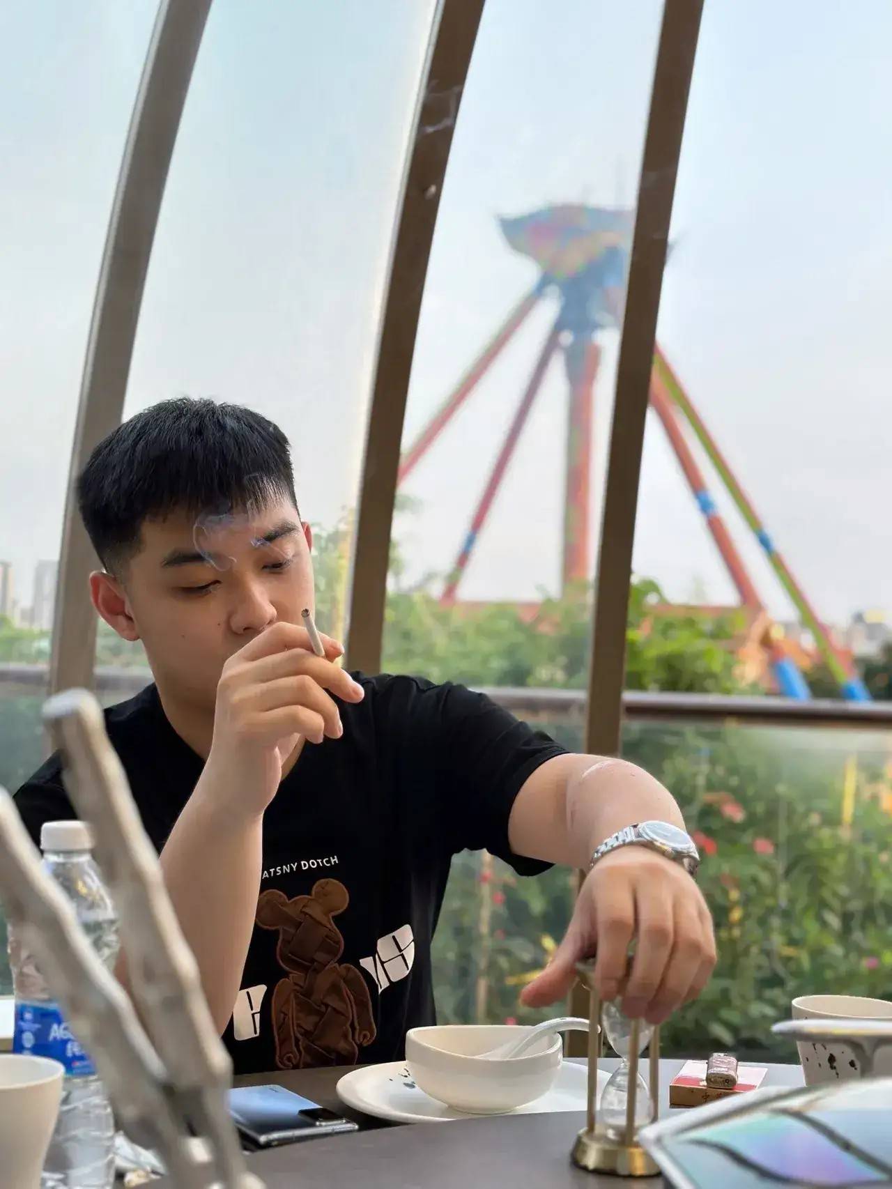 青春颜值担当周涵亮的运动生活