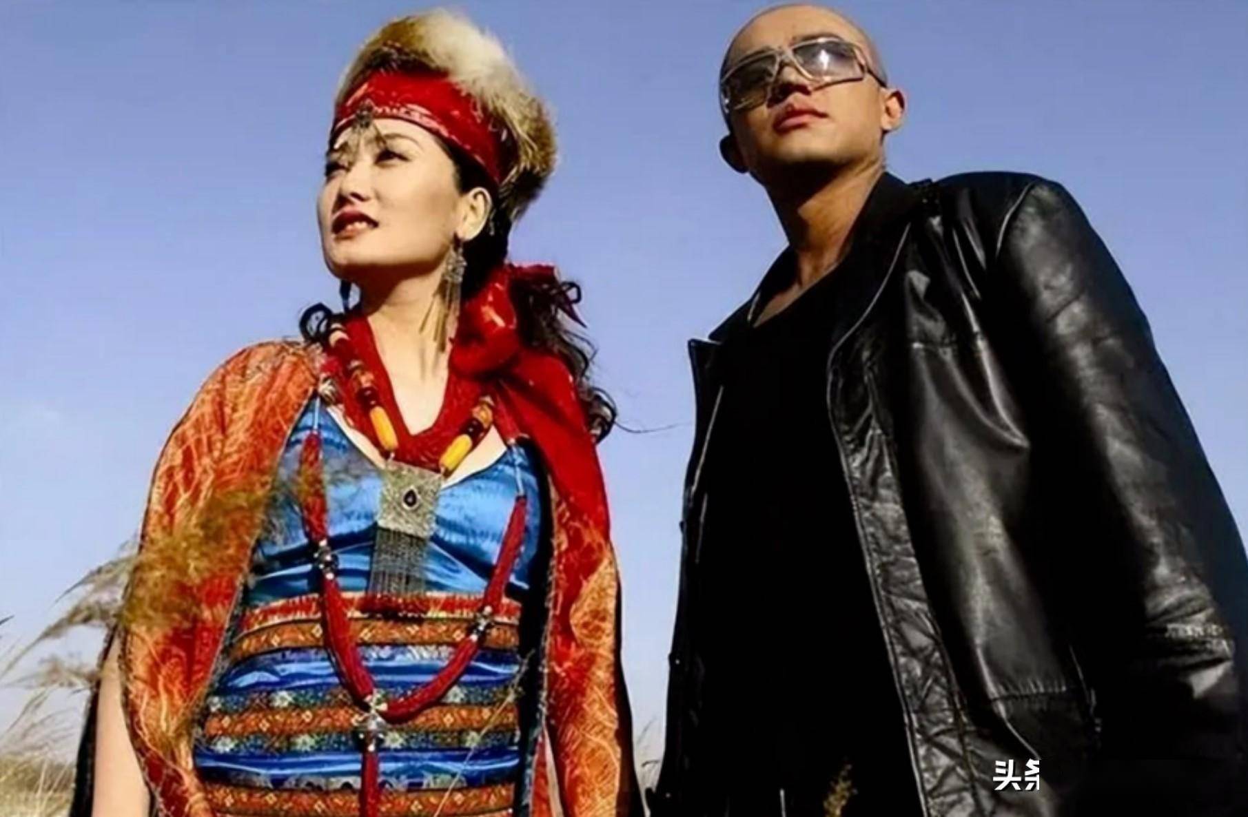 再次登上b站跨年之后,凤凰传奇达成了全年龄制霸