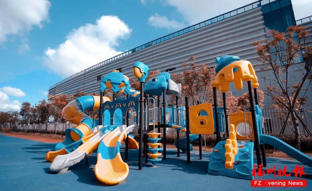 这是福州市属首个揭牌的学前教育集团,成员校包括福州市儿童学园,福州