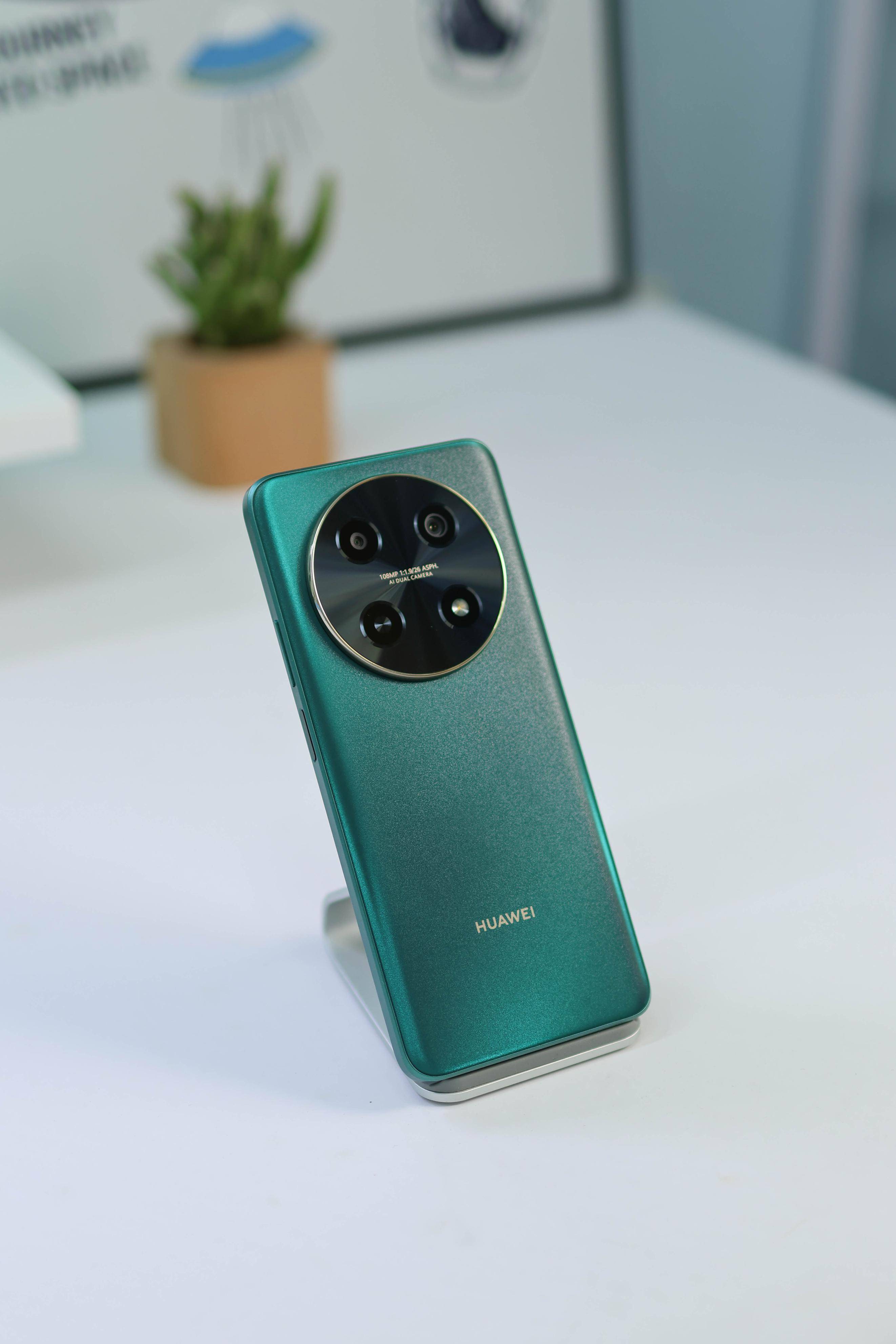 华为畅享 70 pro上手体验_手机_模组_机身