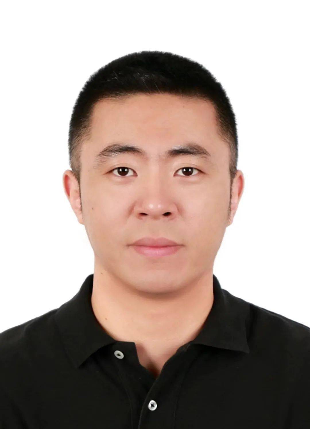 判处彭铁无期徒刑,剥夺政治权利终身,并处没收个人全部财产;判处彭钢