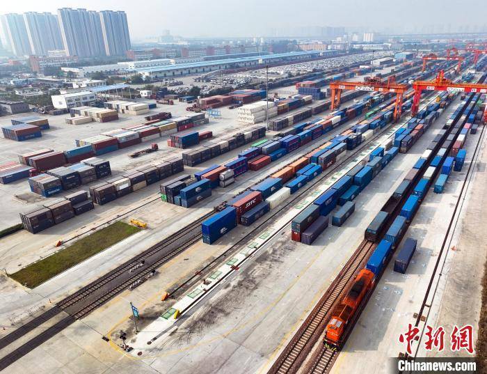 1月10日起铁路调图 国铁集团郑州局客货两增_列车_货物_班列