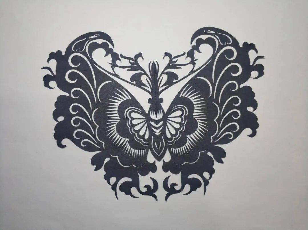 传统剪纸的发展与创新;唐山民间团花剪纸技法第二场:传统蝴蝶剪纸技法