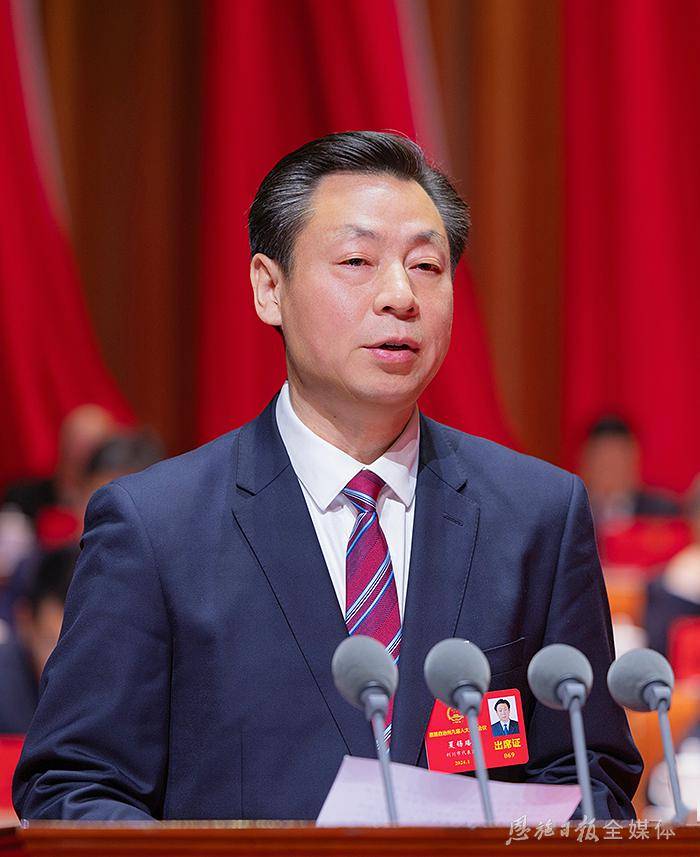 (恩施日报全媒体记者曾伟  摄)1月9日上午,恩施土家族苗族自治州第九