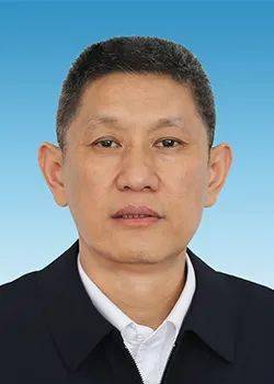 现任衡阳市人民政府党组成员,副市长,衡阳市公安局党委书记,局长,警务