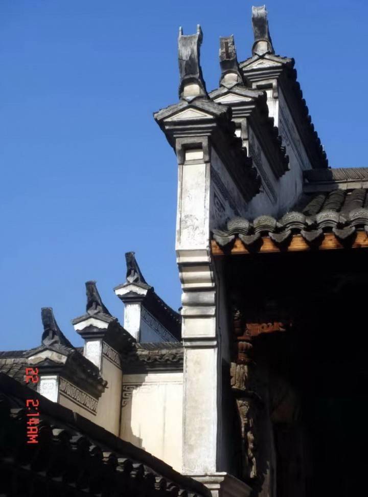 晚潮|昂首挺胸马头墙_墙体_建筑_因为