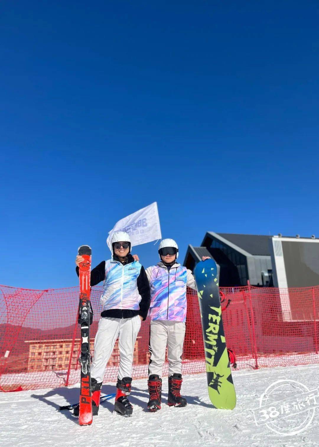 鳌山滑雪场客服图片