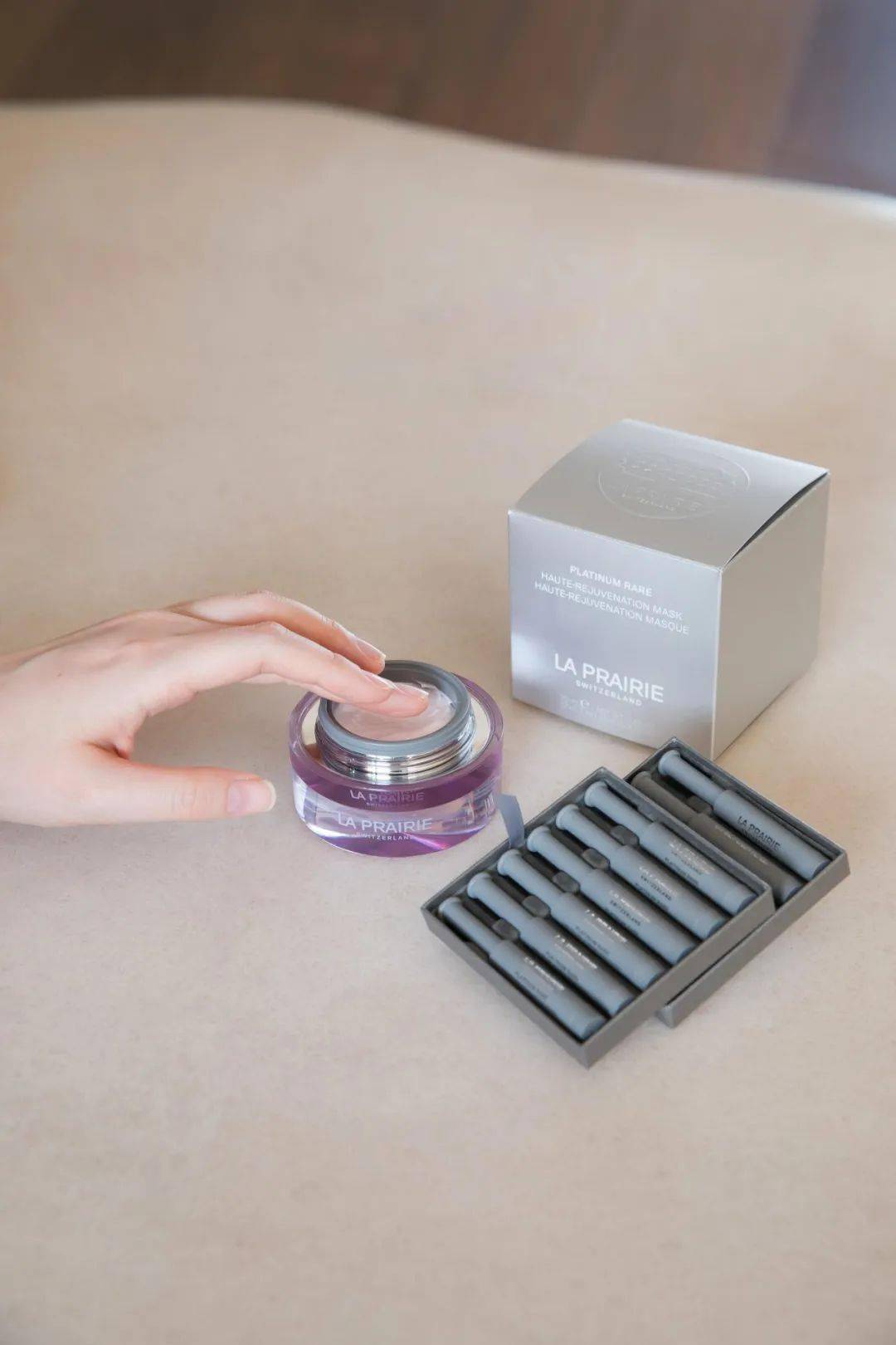 即刻感受饱满丰盈 再一次被莱珀妮惊艳到_面膜_精华_皮肤