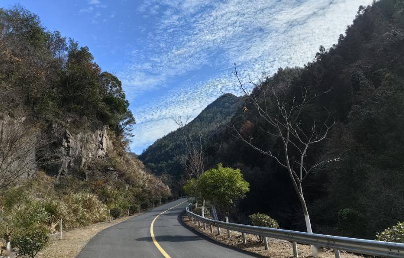 大盘山昭明寺图片