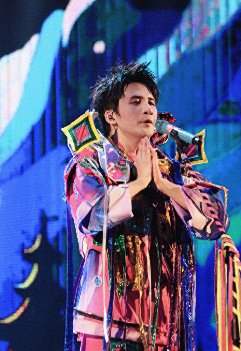 2024大张伟南京演唱会官宣!_音乐_体育_摇滚乐队