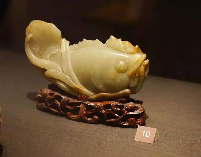 世纪_玉器_玻璃