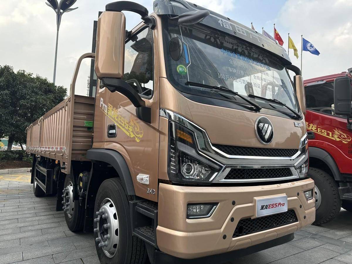 重载运输专属中卡 福田圣龙es5 pro运输车"六大超能"硬核出圈