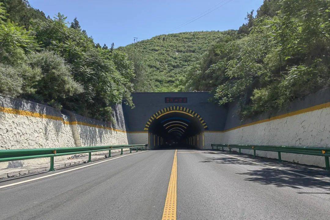 "交通铁军"勇毅前行!护航峰峰高质量发展