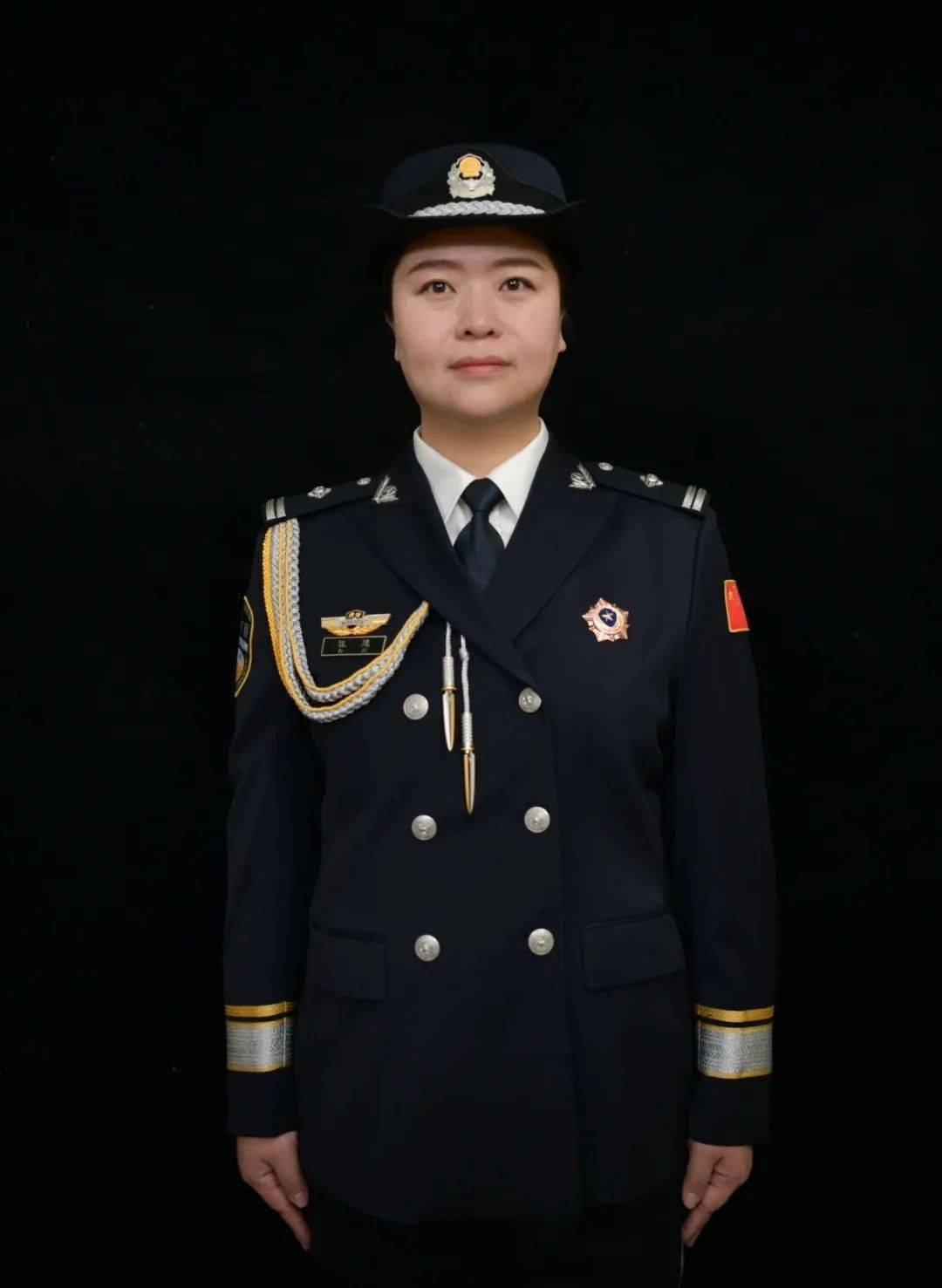 点赞最美女警——全国"最美基层民警"天津市公安局武清分局徐官屯