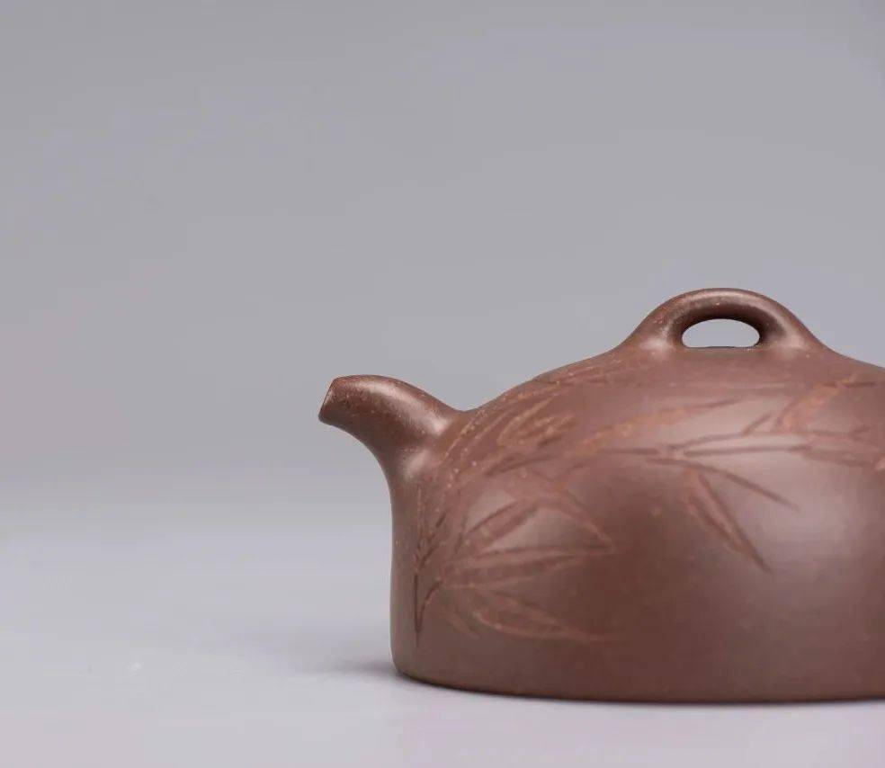 2023允臧斋艺术秋季拍卖会—张宇峰制谭海鸥刻· 半月_紫砂_台北