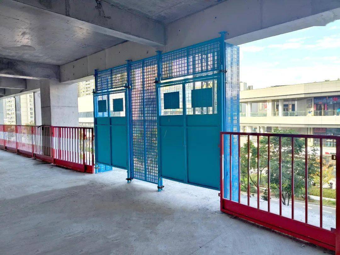 塔吊喷淋超高层垃圾通道定型化移动厕所安全体验区质量工艺标准化项目