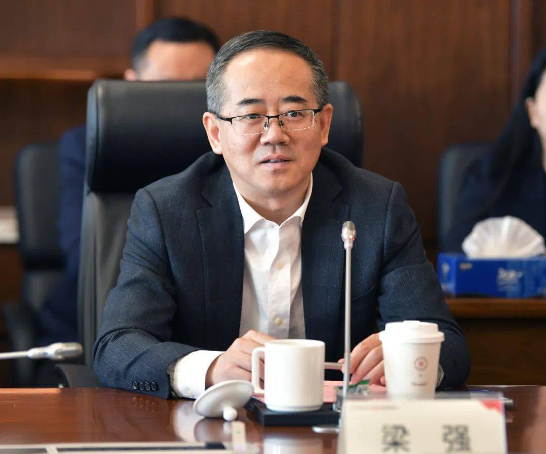 浙商银行与中国信达签署战略合作协议