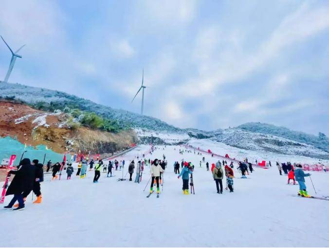 金华室内滑雪场图片