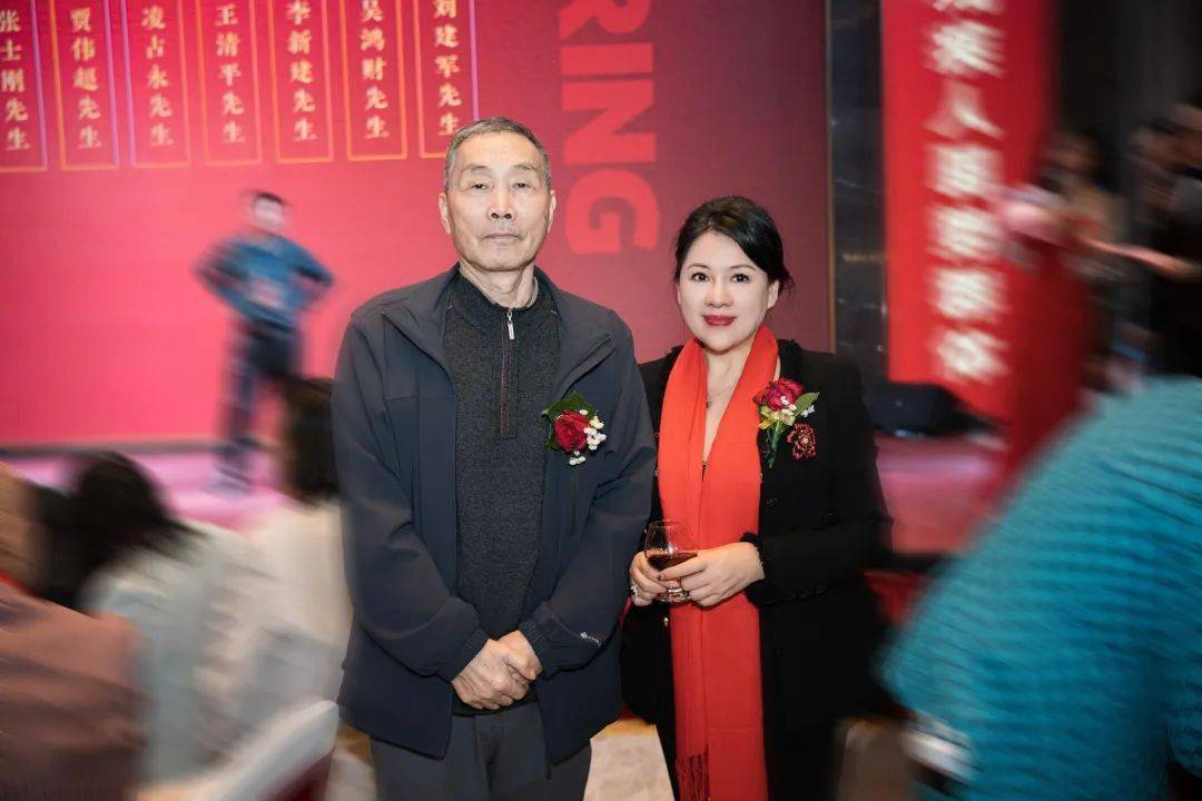 部分主创作人和总导演张中一先生,制片人柴小平先生,编剧刘建民先生