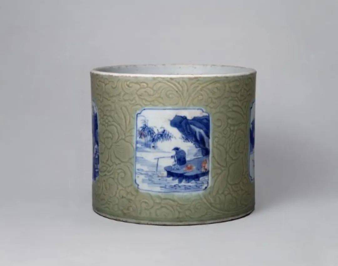 带残笔筒150万成交,看来以后连残器也买不起了?_乾隆_青花_人物