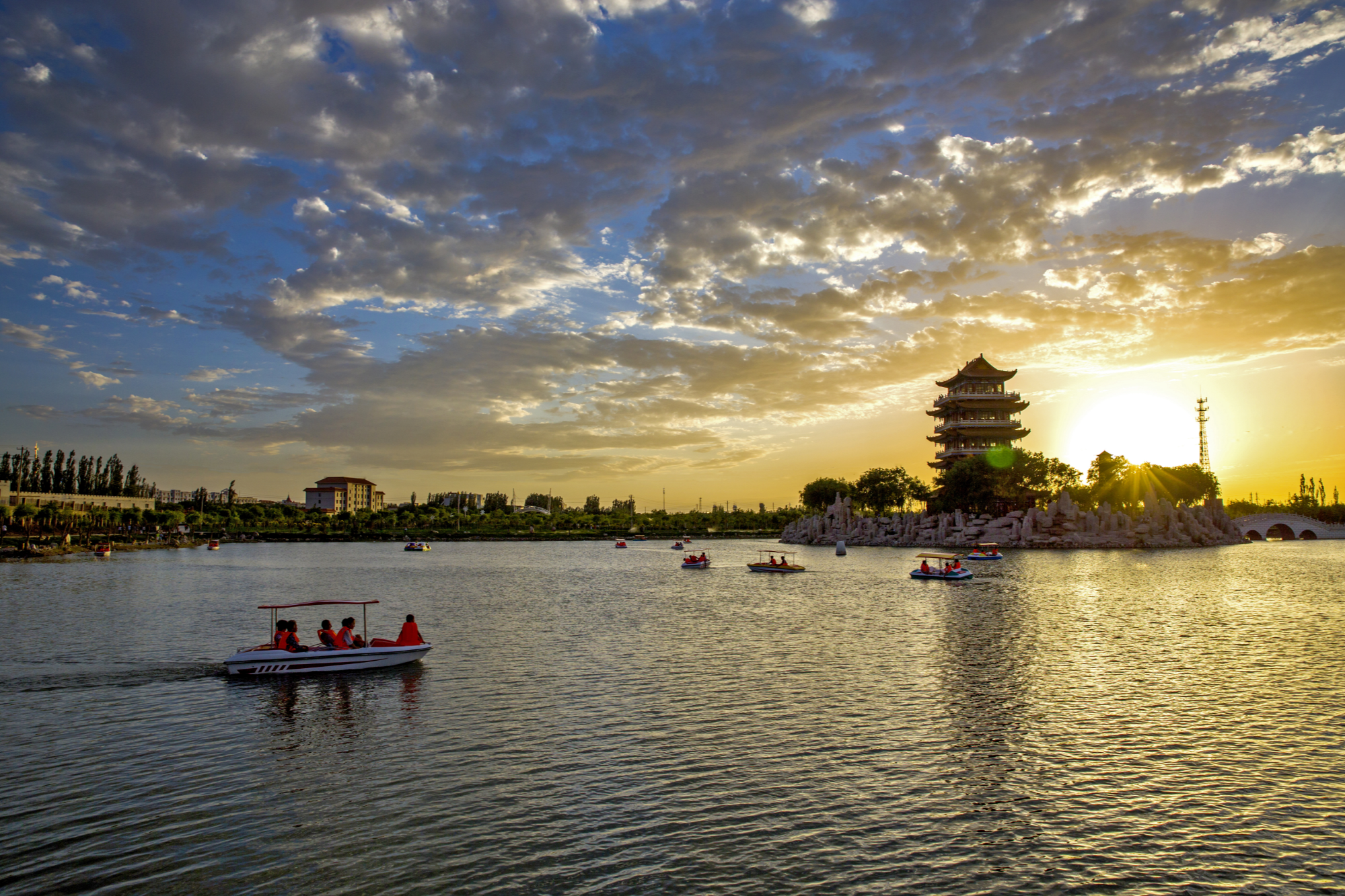 2023年甘肃玉门改善民生支出超22亿元_城市_公园_群众