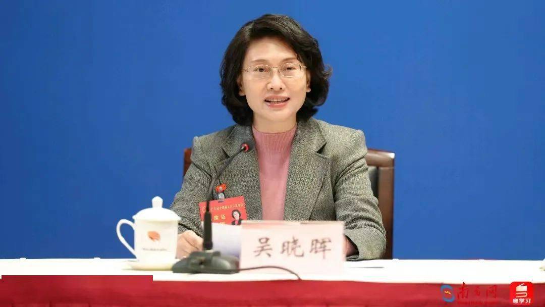 请问吴晓晖市长,在推进工业强县方面,江门有哪些关键举措和亮点成效?