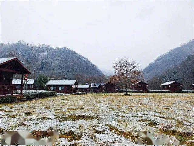 主要有梅園河國家溼地公園,梅園溝景區,龍神溝景區,紅豆谷自然風景區