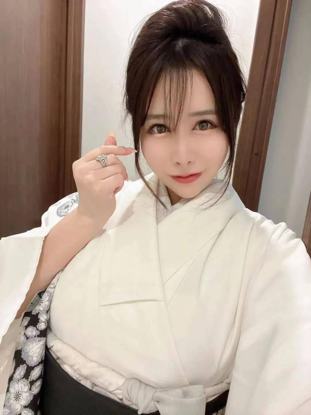 翻牌||大大大大大大，太大了！_叶爱_cm_栏目