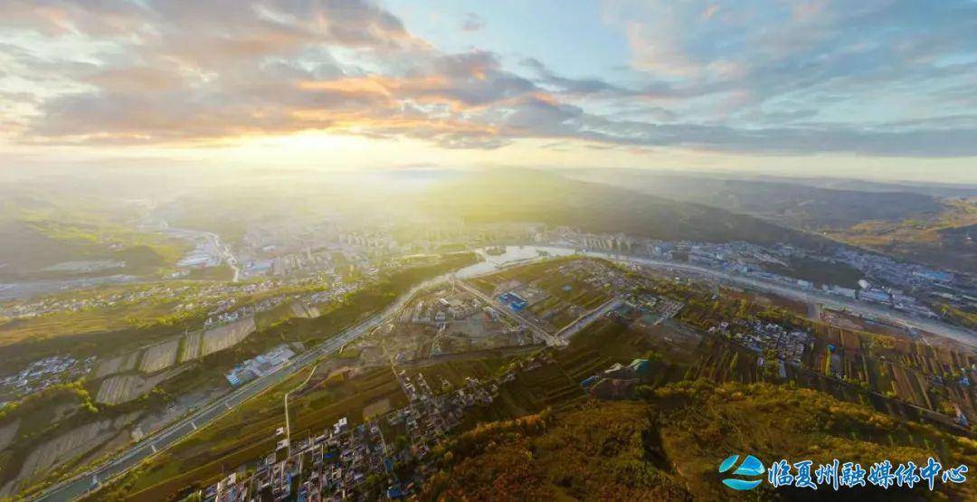 67和政县一公路入选2023年度陇原"最美农村路"_旅游_李家坪_县城