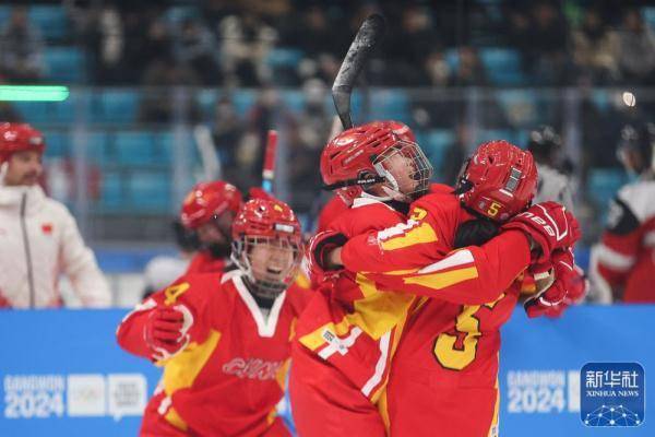 冬青奥会 | 中国队获女子冰球3对3铜牌