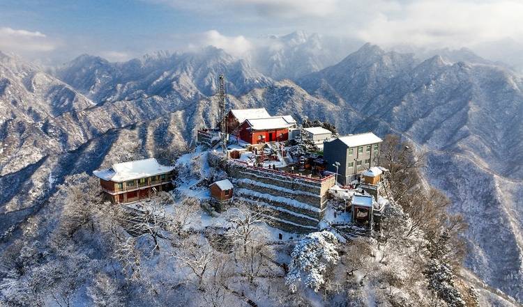 秦岭雪景入画来_西安_银装素裹_水墨画