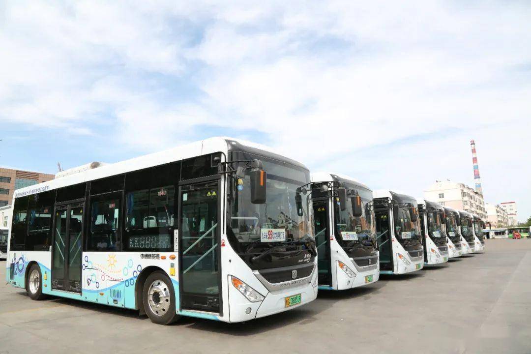 市,县际线路班车781辆,客运包车759辆,公交车4653辆,出租车4954辆,网