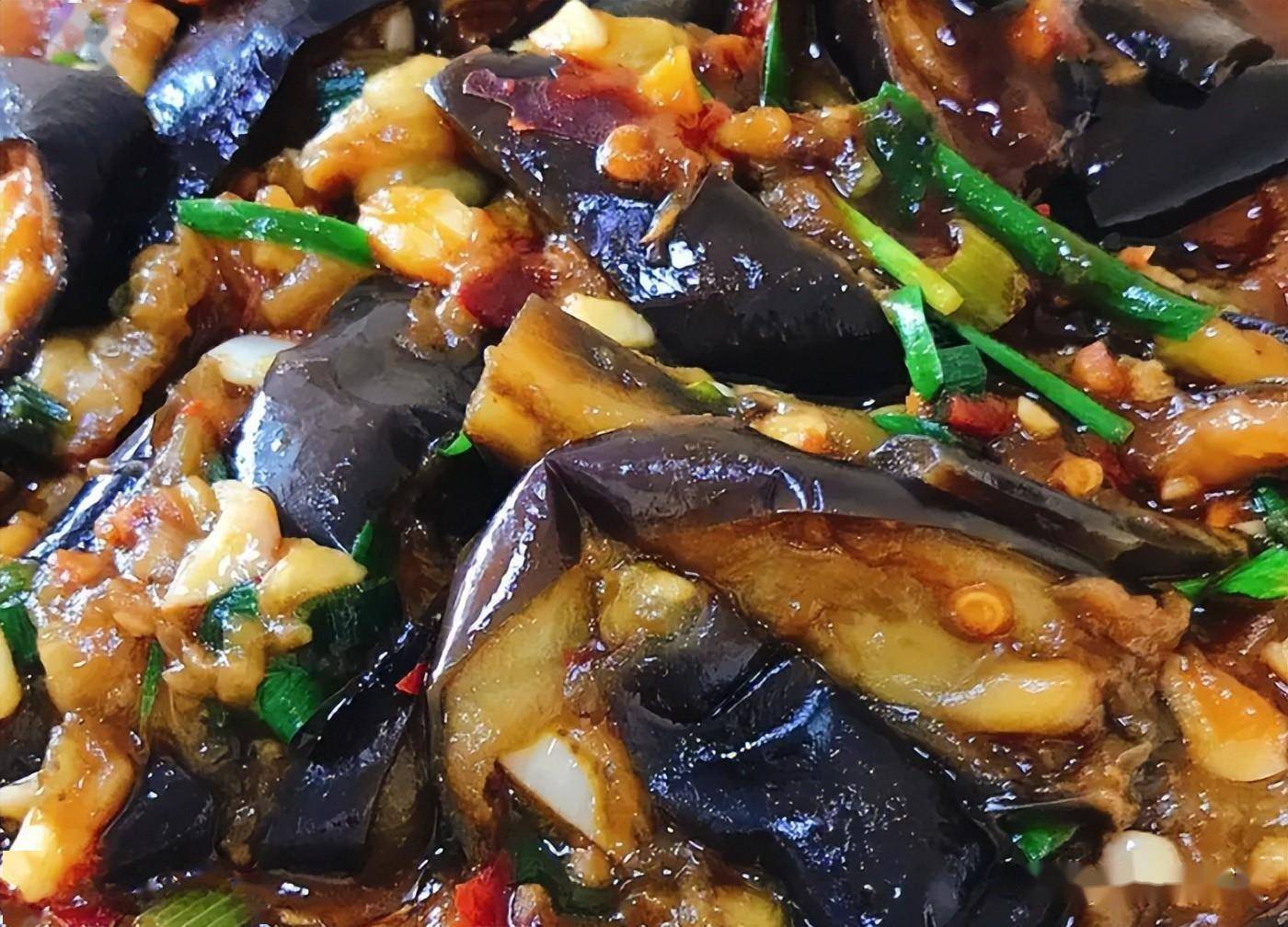 茄子这么做太美味,油焖烹饪,解馋下饭,老少皆宜的美味家常菜