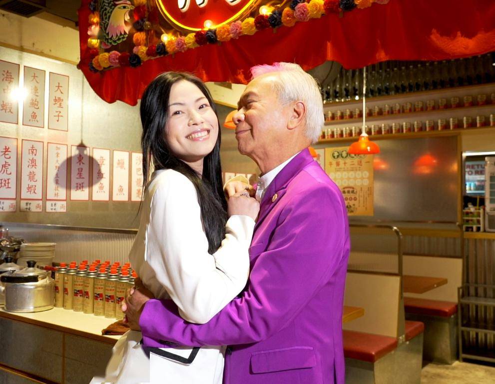 宣萱新加坡吃饭生图流出!