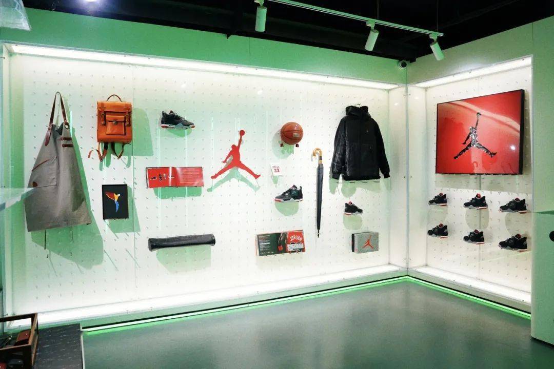 diy互动区陈列diy手工制作//现场发售#jordan#xsneaker #武林鞋会我们