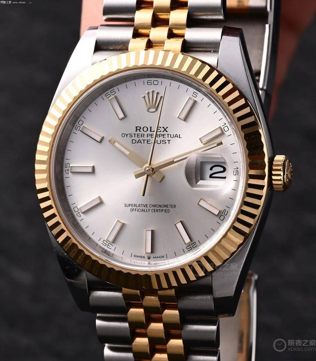 同样是劳力士,为什么买这款不用加价?