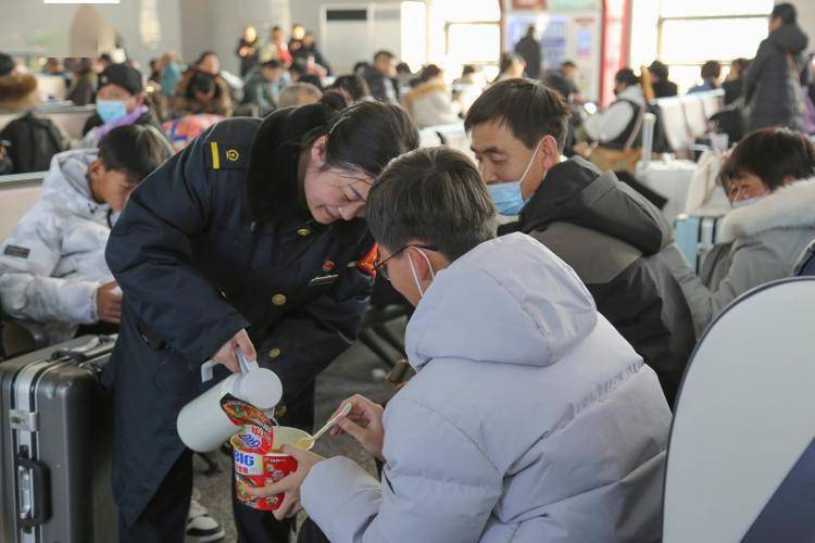 临沂始发至牡丹江首趟k1450次列车开行_旅客_服务_行李